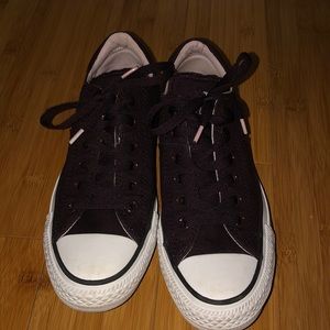 Converse low top